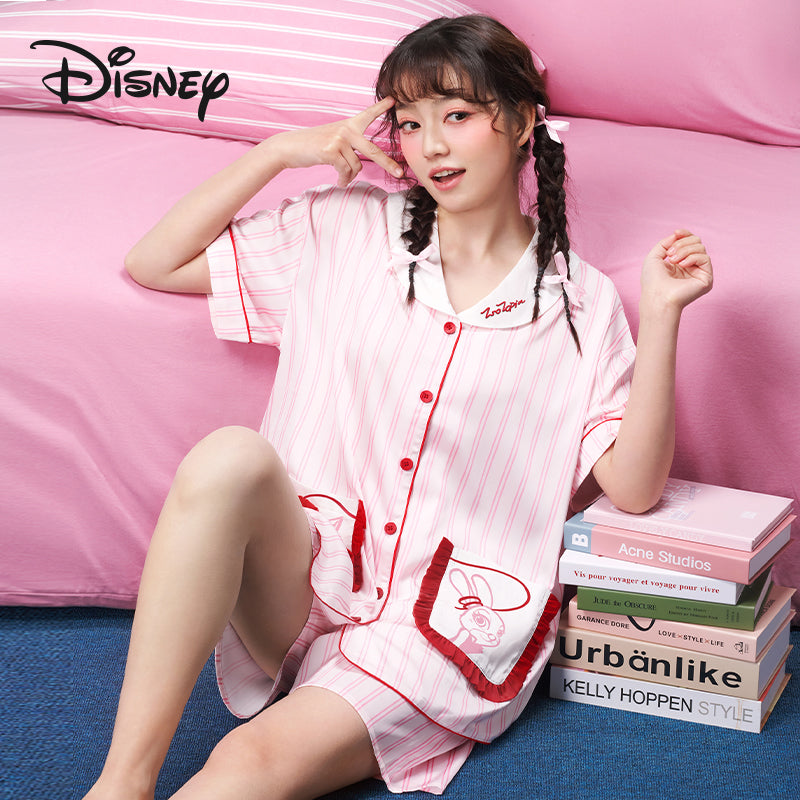 Bộ Quần Áo Ngủ Zootopia Cổ Bẻ Tay Ngắn – Phối Màu Kẻ Sọc Dễ Thương